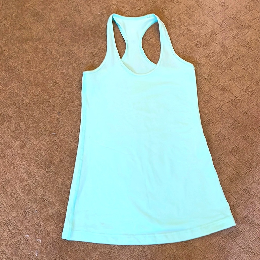 🍋Lululemon Cool Racerback, size 6